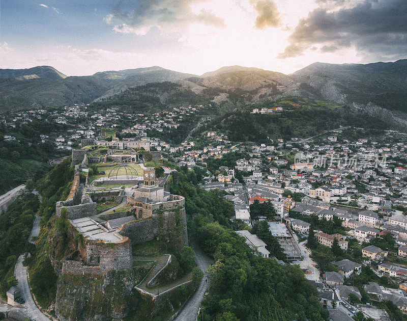 Gjirokaster，无人机拍摄的阿尔巴尼亚老城