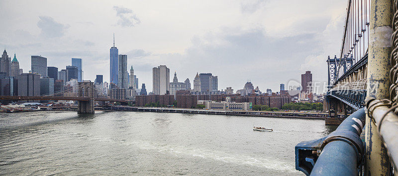 从曼哈顿桥看曼哈顿