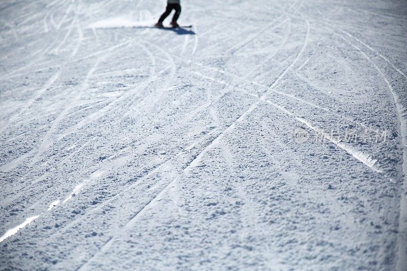 滑雪