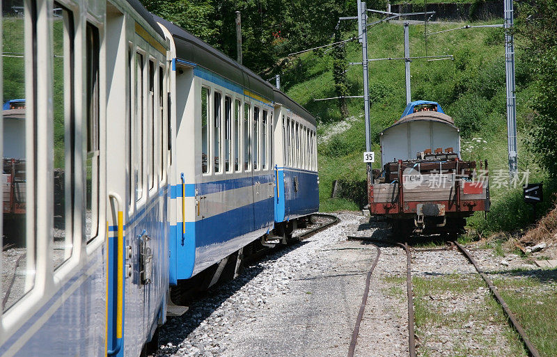 山火车站