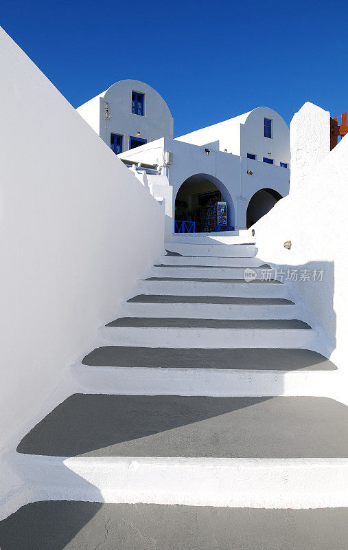 希腊优雅白色建筑