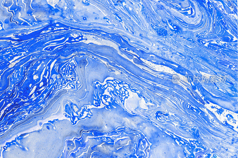 模糊大理石蓝色纹理。创意背景与抽象油画波浪手工表面。液体涂料。