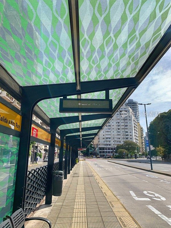 阿根廷布宜诺斯艾利斯的公交车站