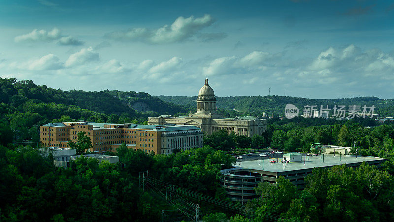 在肯塔基州法兰克福的州议会大厦鸟瞰图