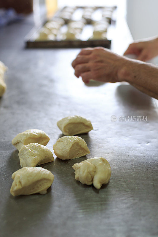 那不勒斯甜点Sfogliatella的制作