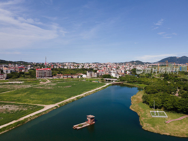 乡村河流与湿地