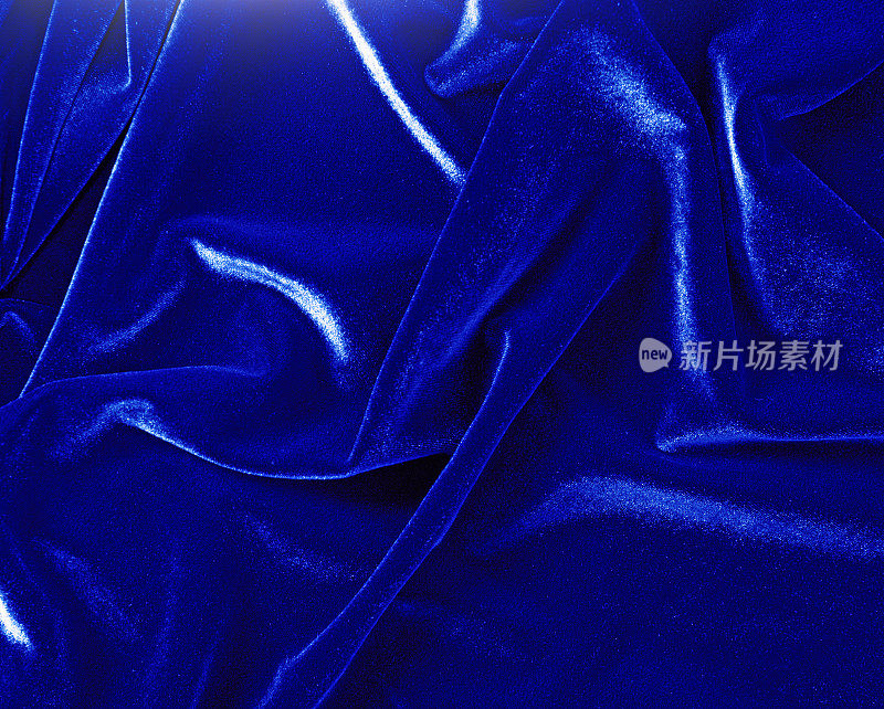 华丽奢华的宝蓝色天鹅绒面料，适合用作背景或纹理