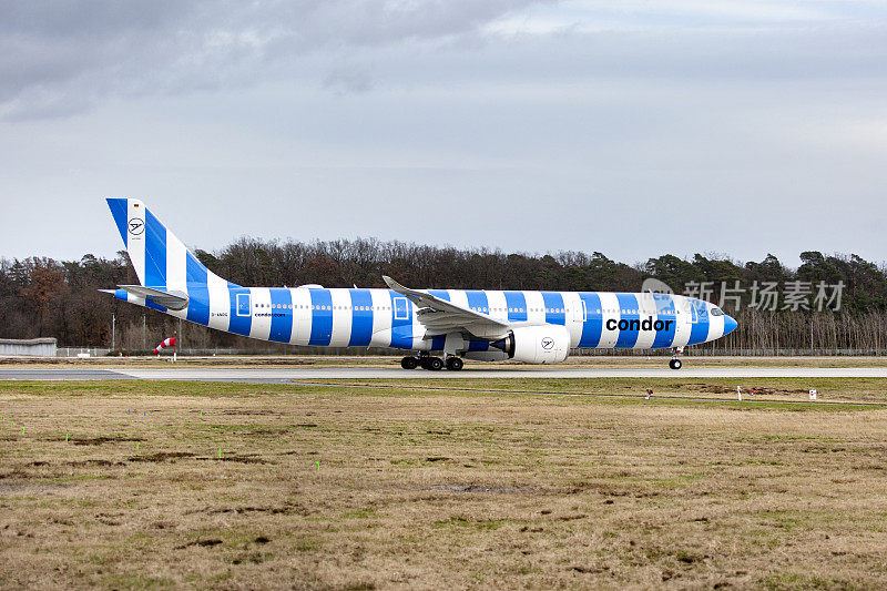 秃鹰航空的空客A330-900