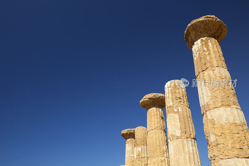 意大利西西里岛阿格里琴托一座古希腊神庙的圆柱