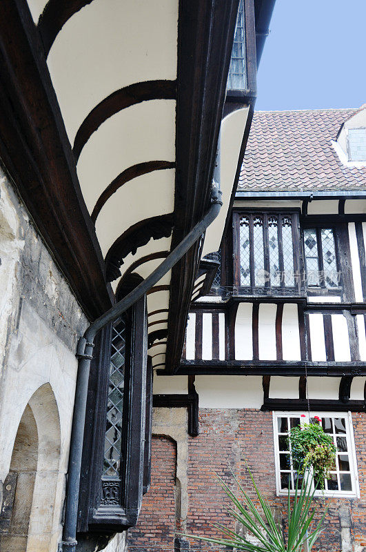 室内中世纪庭院，约克，英国