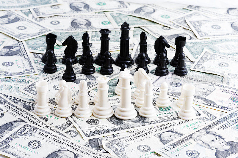 象征性的价格战:国际象棋对垒美元