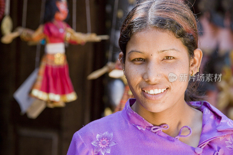 尼泊尔的漂亮女孩
