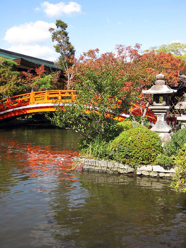 京都申森花园的池塘