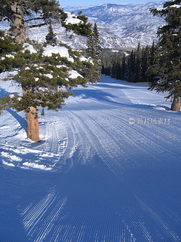 滑雪运行