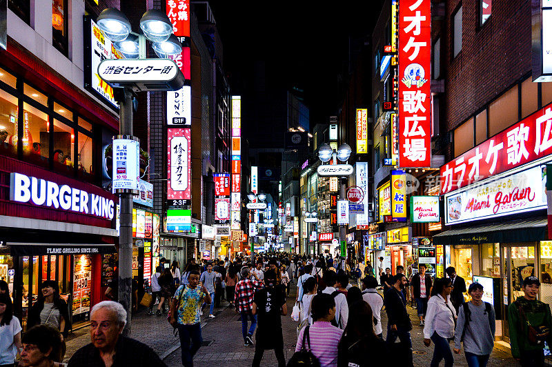 东京街景-新宿夜景