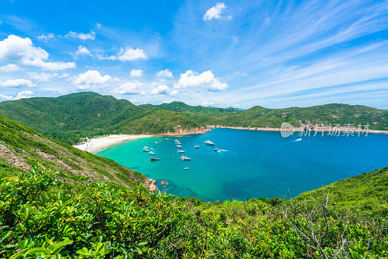 香港西贡东郊野公园浪鼓海滩全景