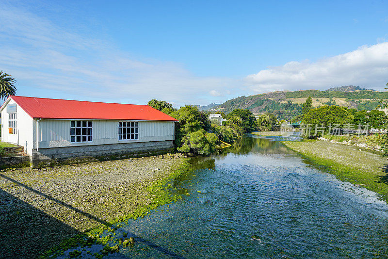 Maitai河步道，纳尔逊，新西兰。