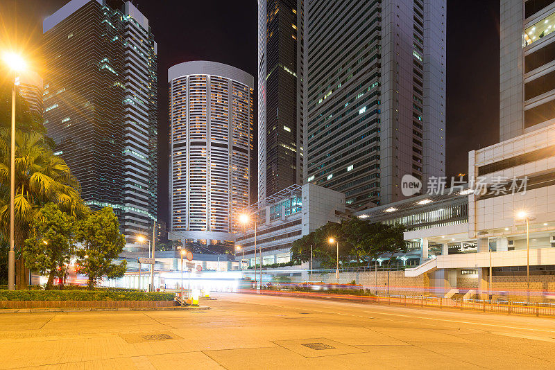 香港夜间的交通状况