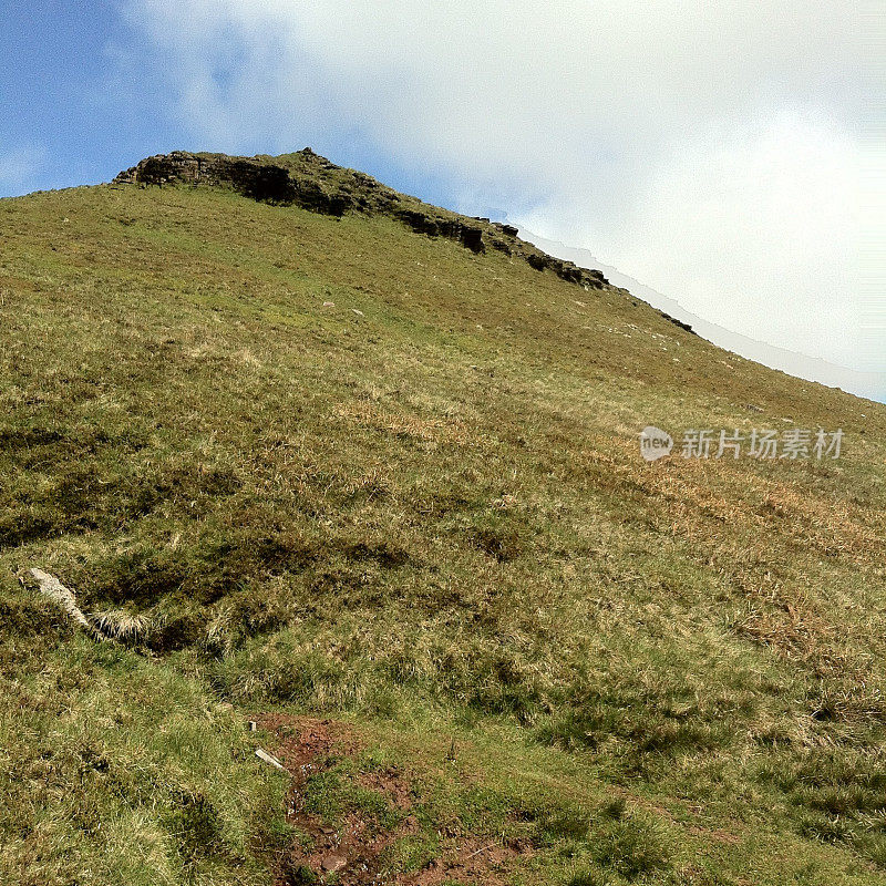 玉米杜山，布雷肯灯塔