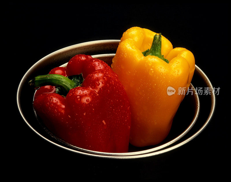 黄椒和红椒