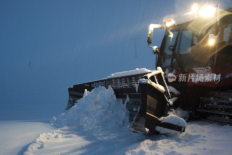 雪美容师机