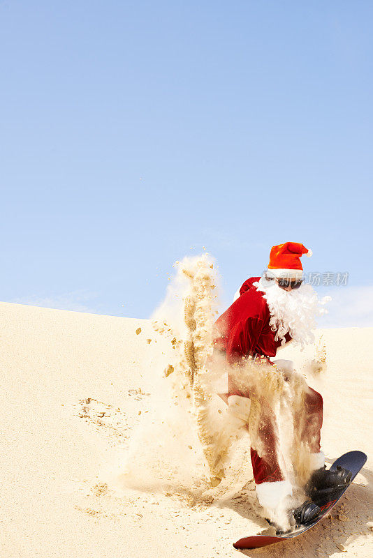 圣诞老人的极端sandboarding