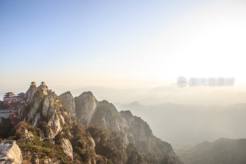 中国道教圣地老君山寺庙