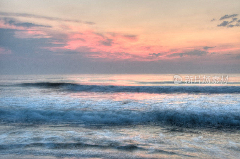 海上日出