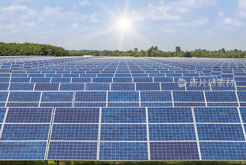 太阳能板在电站替代能源