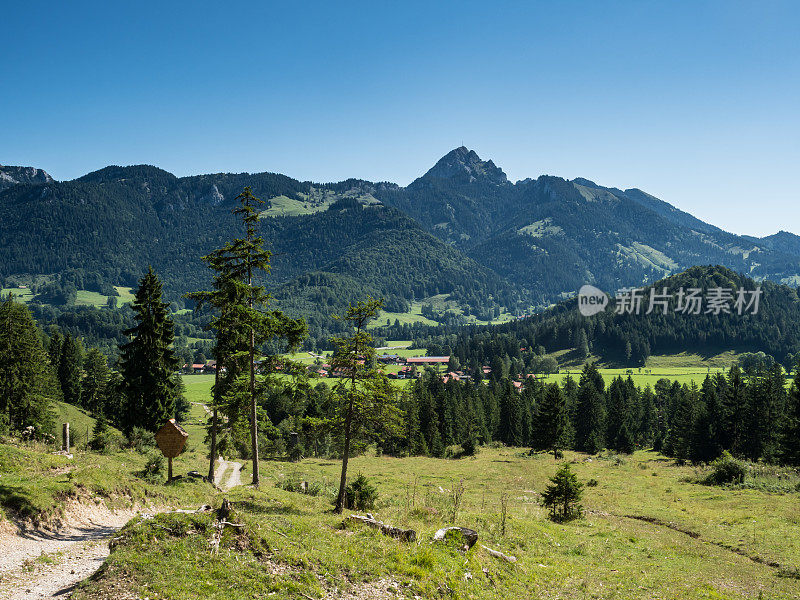 巴伐利亚阿尔卑斯山和温德尔斯坦山