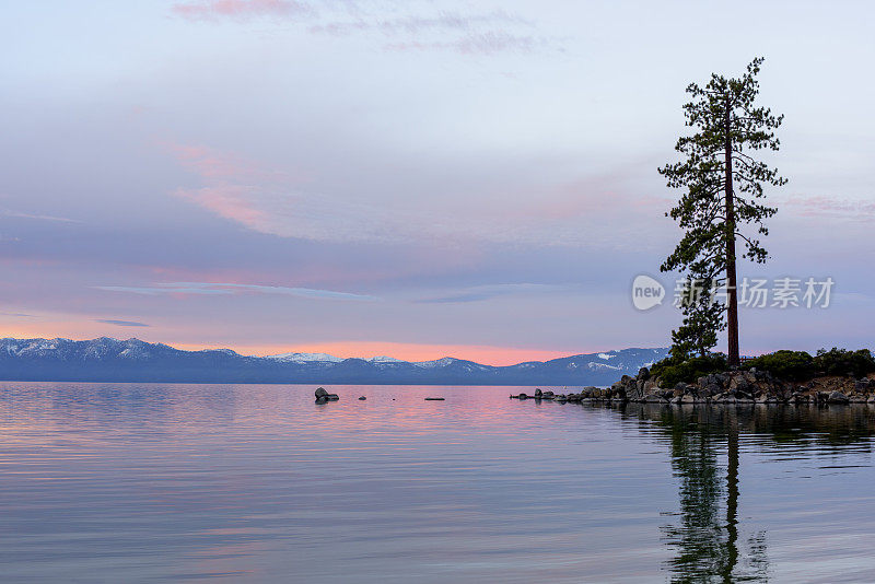 太浩湖全景