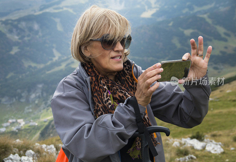 徒步旅行和拍照的完美日子