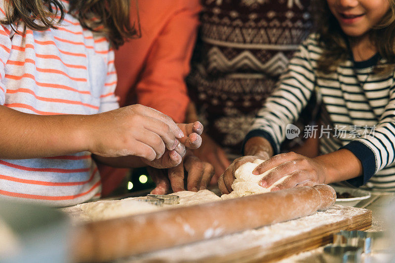 手玩饼干面团