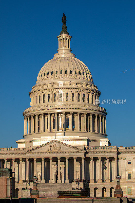 美国国会大厦和圆顶