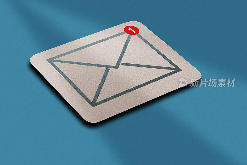 你有电子邮件。带有剪贴路径的电子邮件符号的矩形像纸按钮。
