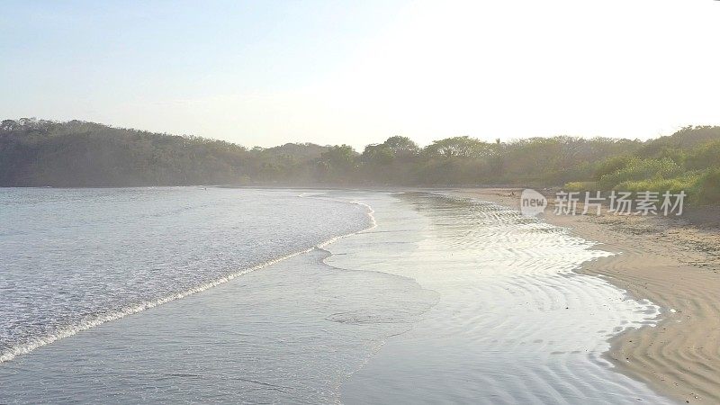 清晨热带海滩美景