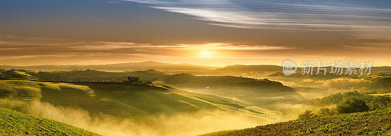 田园诗般的风景――托斯卡纳绿地上的日出