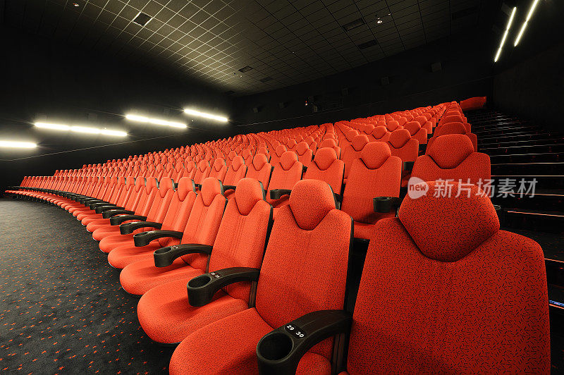 剧院的红色座位