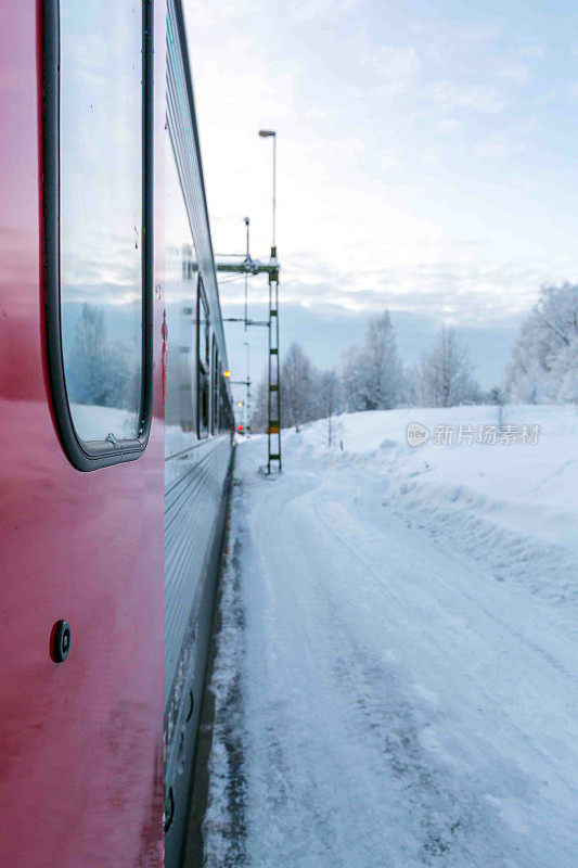 冬天的火车
