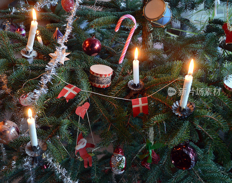 斯堪的纳维亚式圣诞树