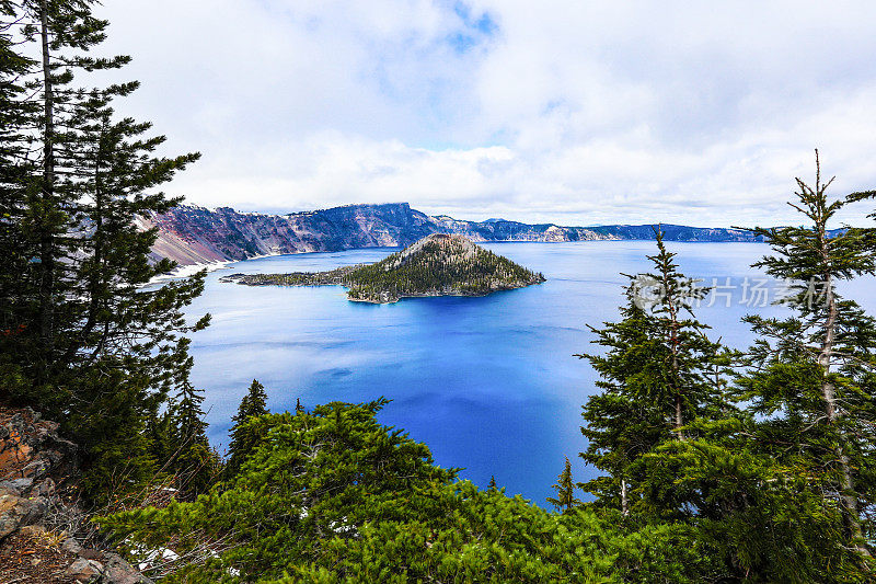 火山口湖,俄勒冈州