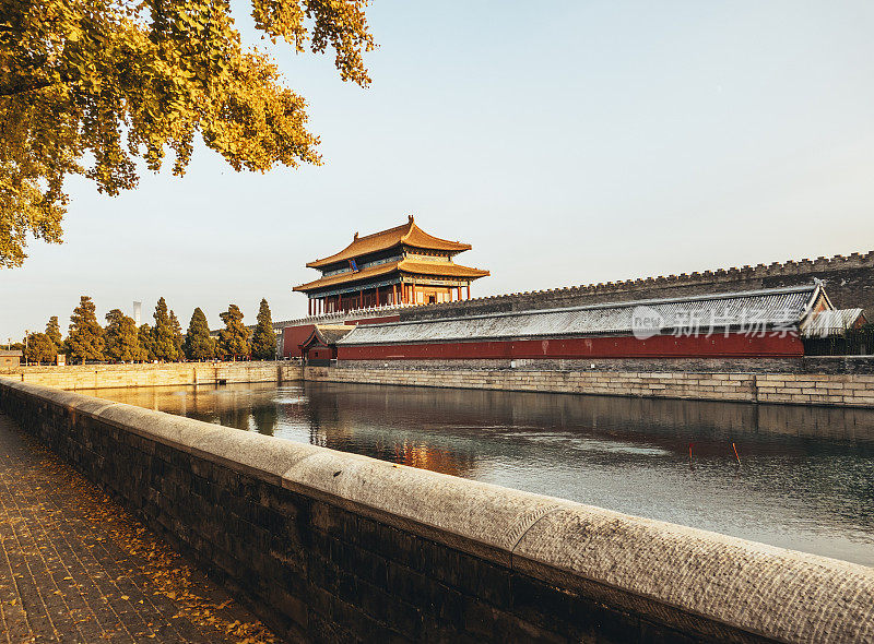北京紫禁城(神武门)秋天