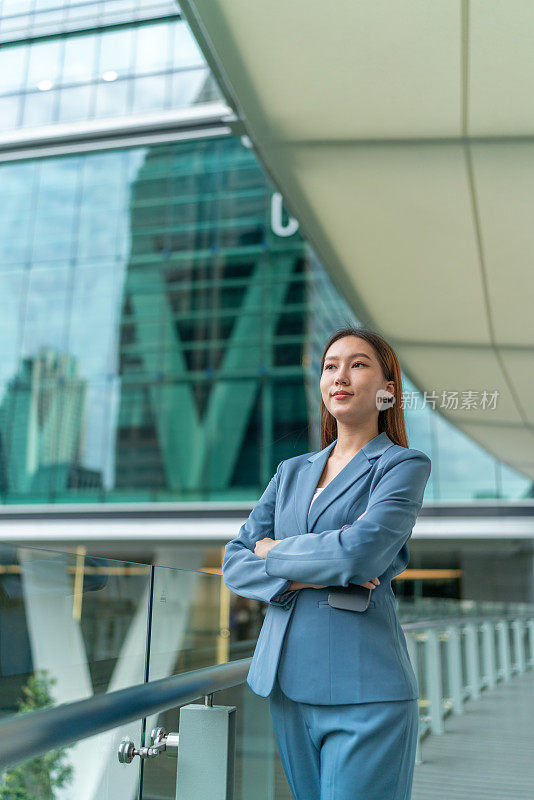 赋予女性领导力。亚洲女商人在企业界的领导地位