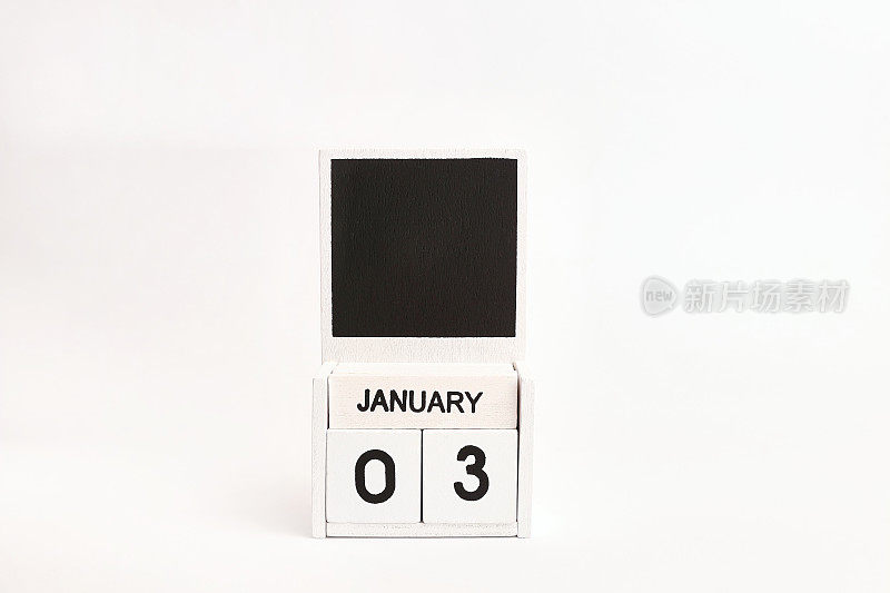 日历上的日期是1月3日，还有一个设计师的地方。说明某一特定日期的事件。