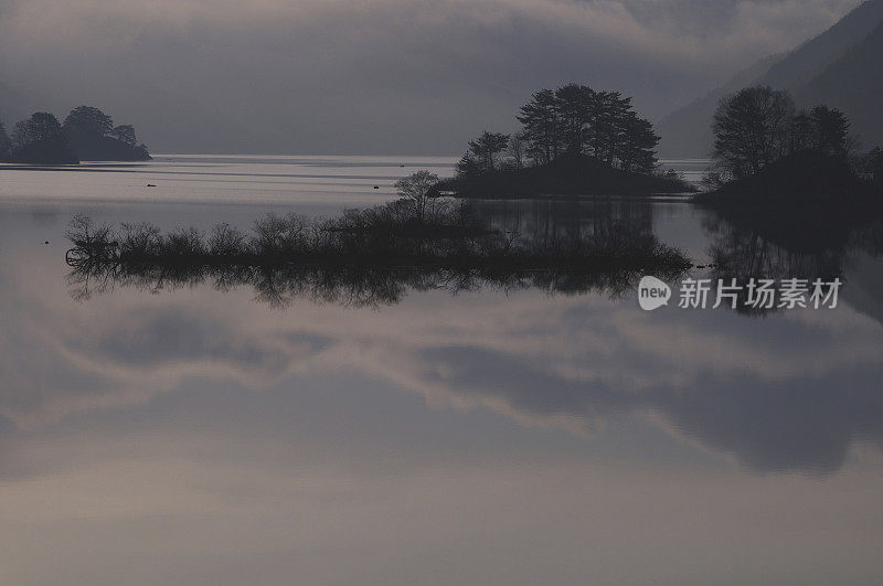 早上Akimoto湖