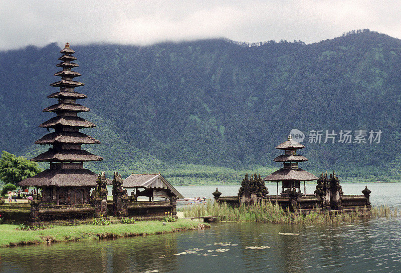 巴厘岛的水神庙