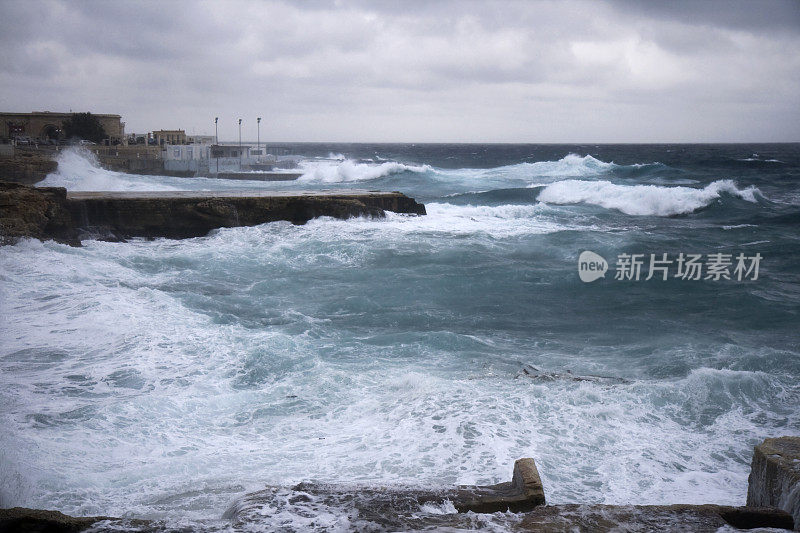 地中海在冬天