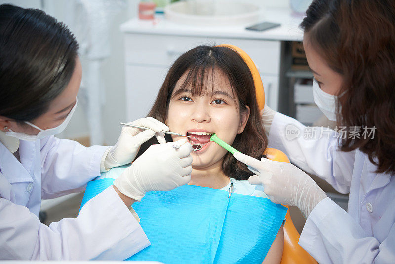临床牙齿检查