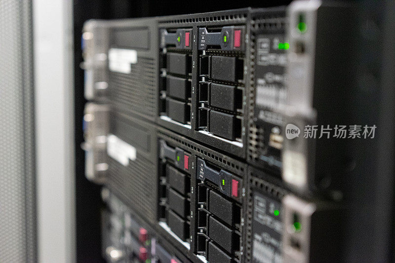 服务器机架用于服务器机房云数据中心。