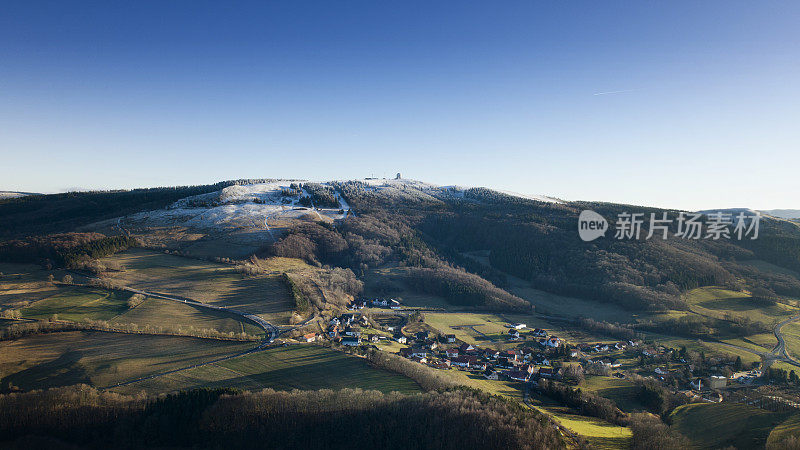 全景鸟瞰罗恩山-德国中部高地，德国